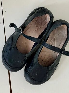 Keen Presidio Mary Jane Flat Casual Shoes Black Leather Women's Sz 7.5 M 38